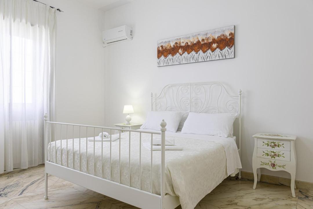 La Gemma Del Salento Rooms&Apartments Racale Exterior photo